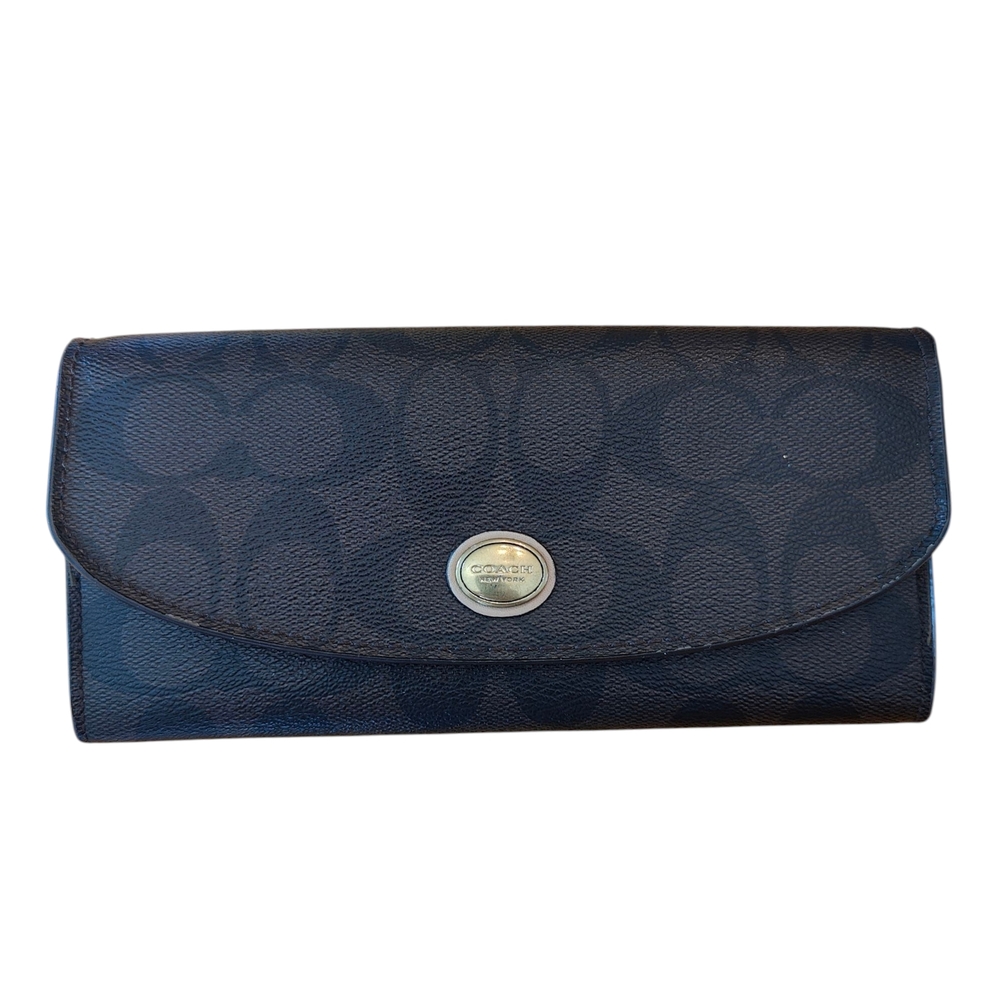 Coach Authentic Flap Long Wallet Envelope Brownโ Walnut